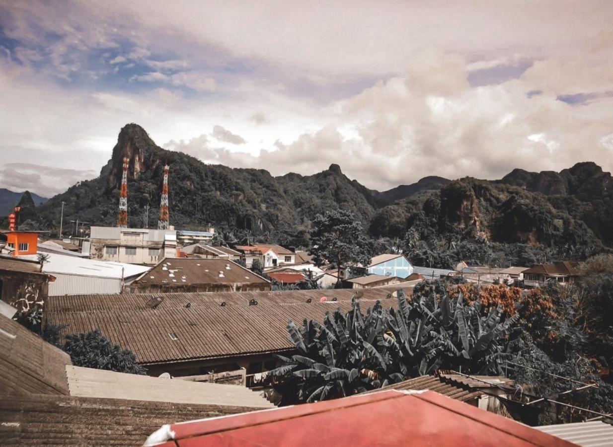 Thaweesuk Heritage Homestay Phang Nga Dış mekan fotoğraf